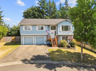 10541 Farwest Ct, Yelm, WA