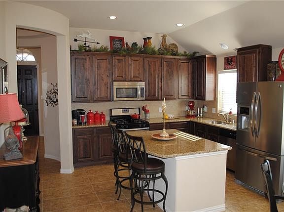 5th image of 2101 Gregory Creek Dr