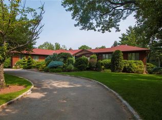 209 Union Ave, Harrison, NY 10528