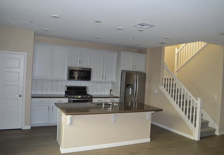 8876 Ariston Ln — Photo 5