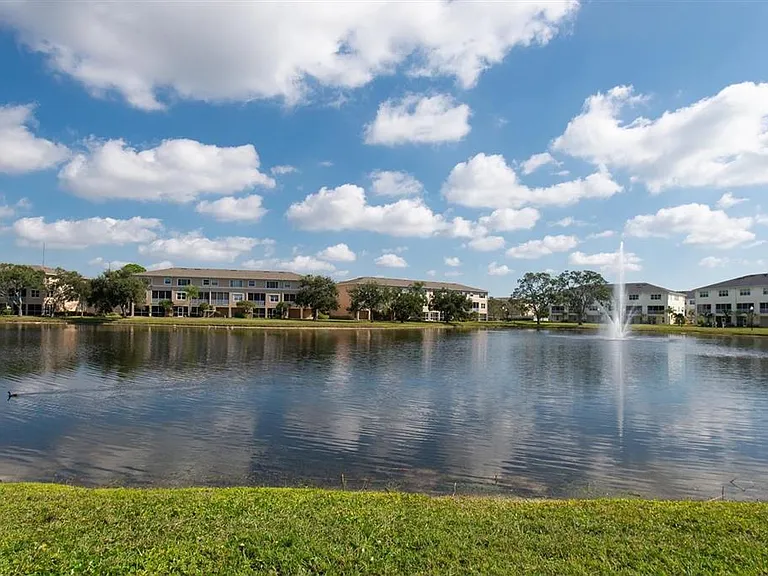7069 Key Haven Rd #302 — Photo 36