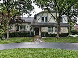 2200 Bopp Rd, Saint Louis, MO 63131