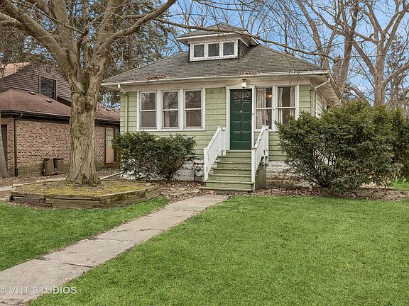 2nd image of 210 Leitch Ave