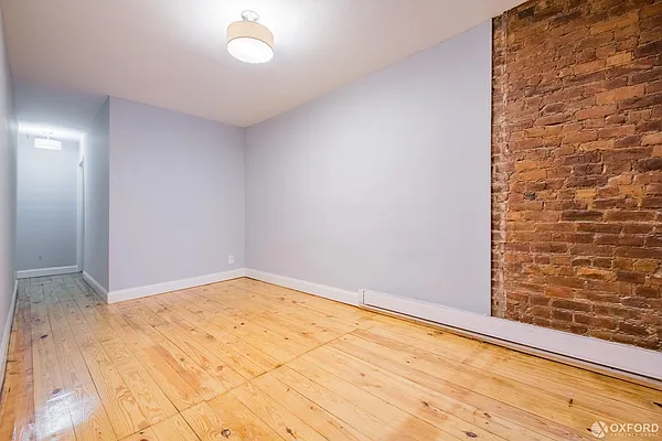 Rented by Oxford Property Group | media 30