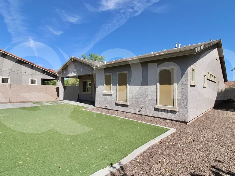 3867 E Honeysuckle Pl — Photo 24