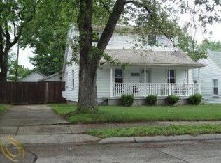 35426 John St, Wayne, MI 48184