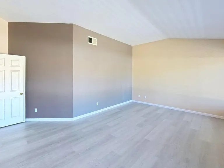 37978 Spur Dr — Photo 12