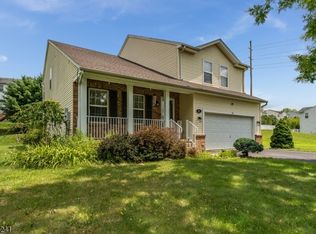 69 Alvin Sloan Ave, Washington, NJ 07882