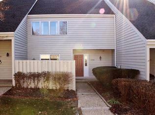 9789 Troon Ct, Cincinnati, OH 45241