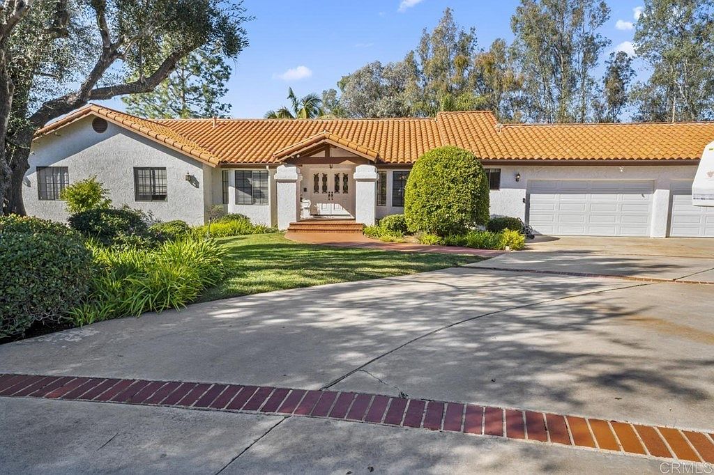 29762 Nella Ln, Vista, CA 92084 Zillow