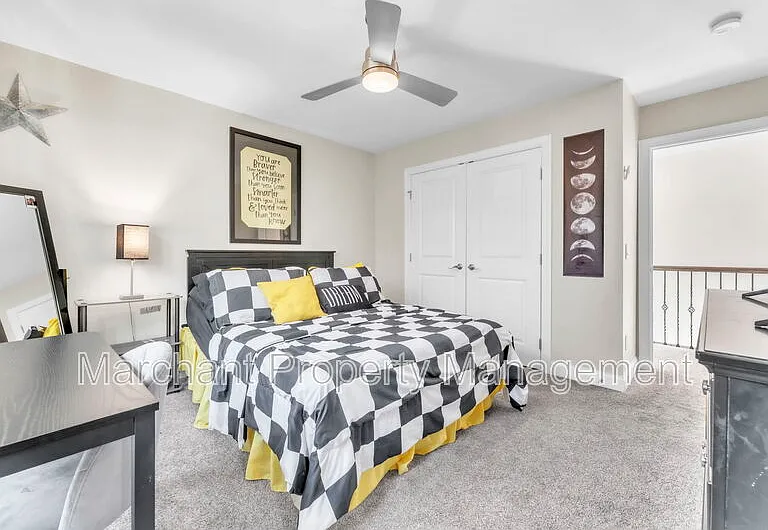 4 Woodland Chase Ct — Photo 37