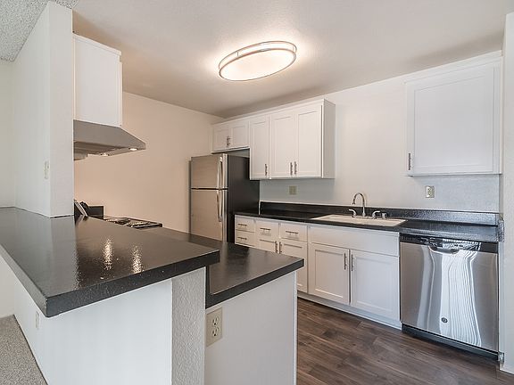 4th image of 201 E Chapman Ave #112D
