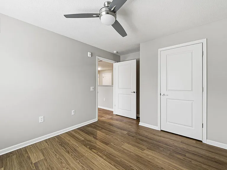 Granville Woods Lofts II — Photo 22