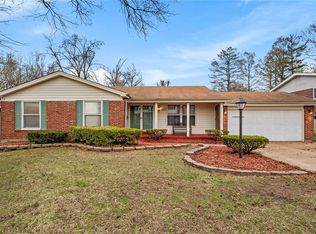 840 Liverpool Dr, Florissant, MO