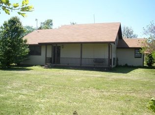 409 15th St, Washburn, MO 65772