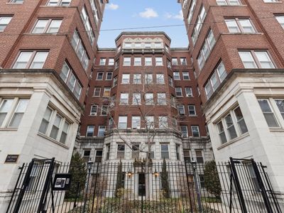 1040 W Balmoral Ave APT 4B, Chicago, IL, 60640