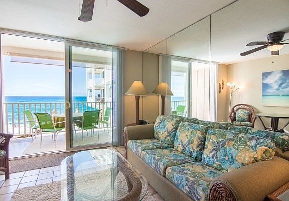 4th image of 75-5870 Kahakai Rd APT 207