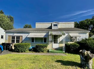 62 Cordell Rd, Schenectady, NY 12304