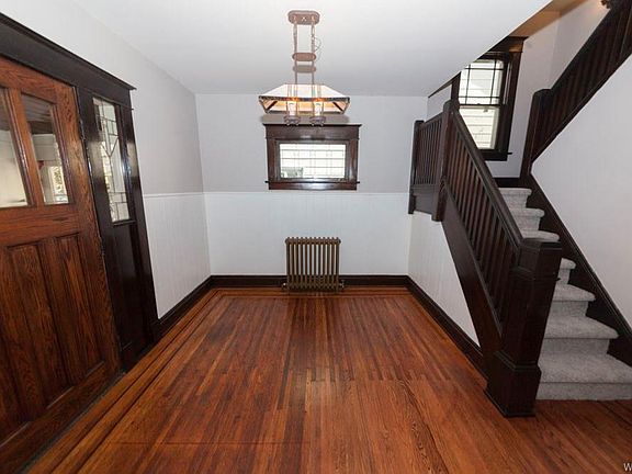 3rd image of 31 Eaglewood Ave