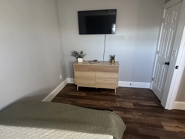 201 West Ave — Photo 14