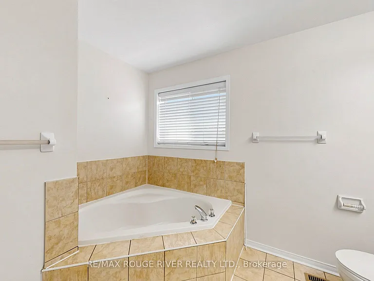 66 Telegraph Dr — Photo 26