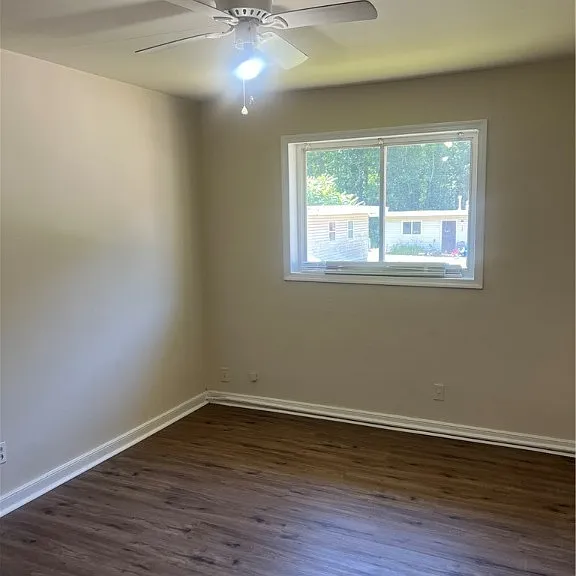607 Monticello Dr — Photo 8