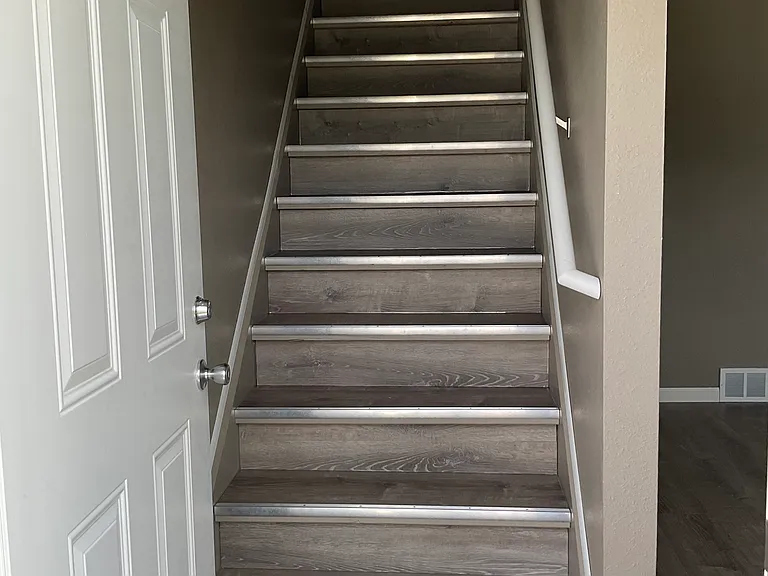 1841 Lakeview Dr #1 — Photo 3