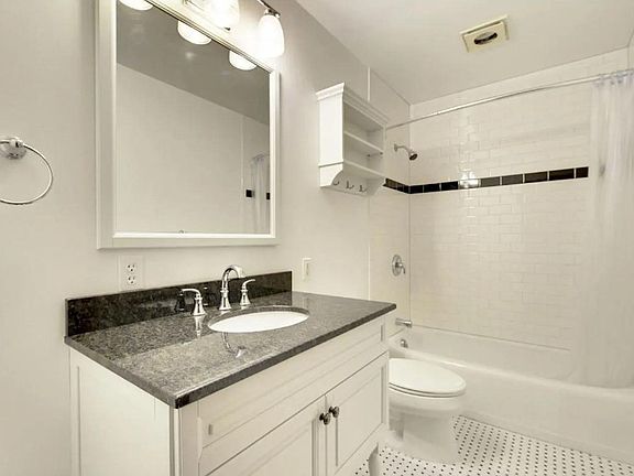 2nd image of 108 Cleveland Ave S APT 1