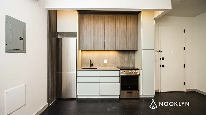 Rented by Nooklyn NYC LLC | media 13