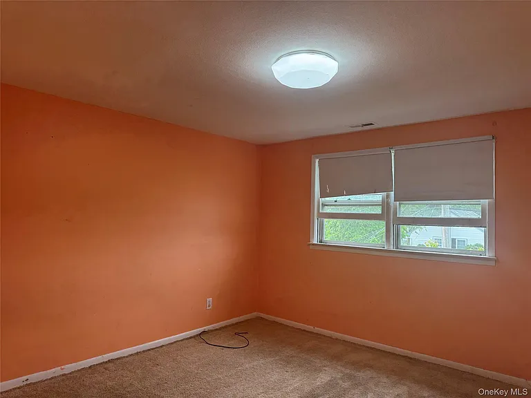 124 Parkdale Dr — Photo 20