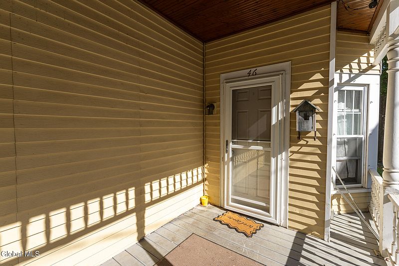 3rd image of 46 William Street