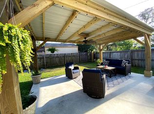 7365 Hidden Valley Dr, Beaumont, TX 77708