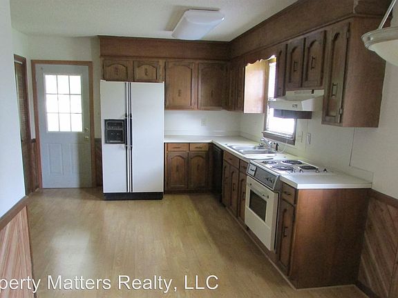 4th image of 1628 Rivermont Dr