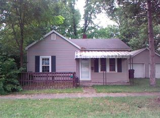365 S Charity St, Bethel, OH 45106