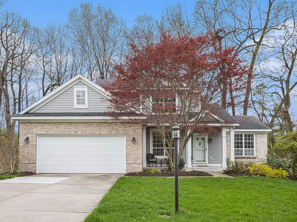 2310 Waterford Way NE, Grand Rapids, MI 49525