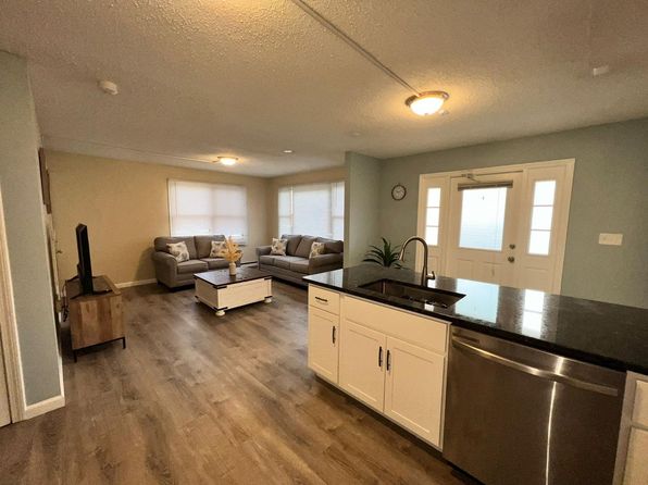 618 Grattan St #1