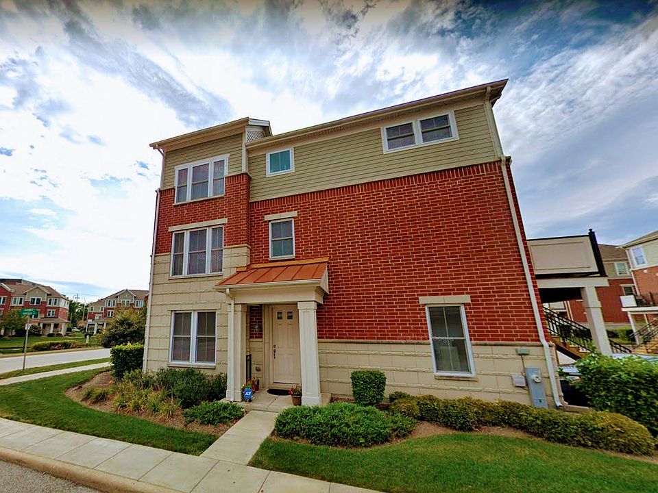 1st image of 201 W Hyde St #10-4