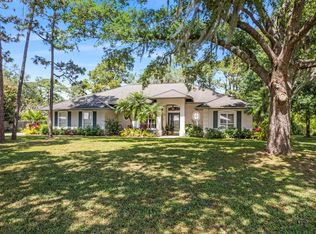 8520 Hidden Pines Rd, Fort Pierce, FL 34945