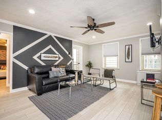 300 W Peachtree St NW #ID1299392P, Atlanta, GA 30308