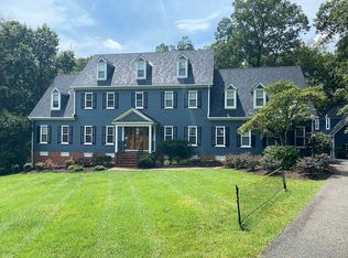 2410 Whitecastle Dr, Midlothian, VA 23113