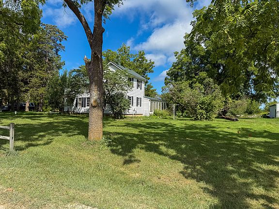 5th image of 8070 Arkona Rd