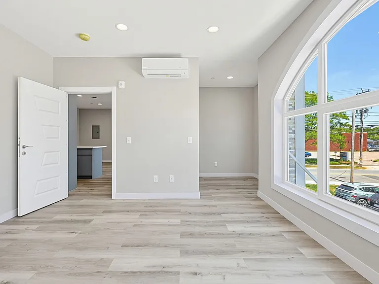 Taj Estates of Franklin II — Photo 155