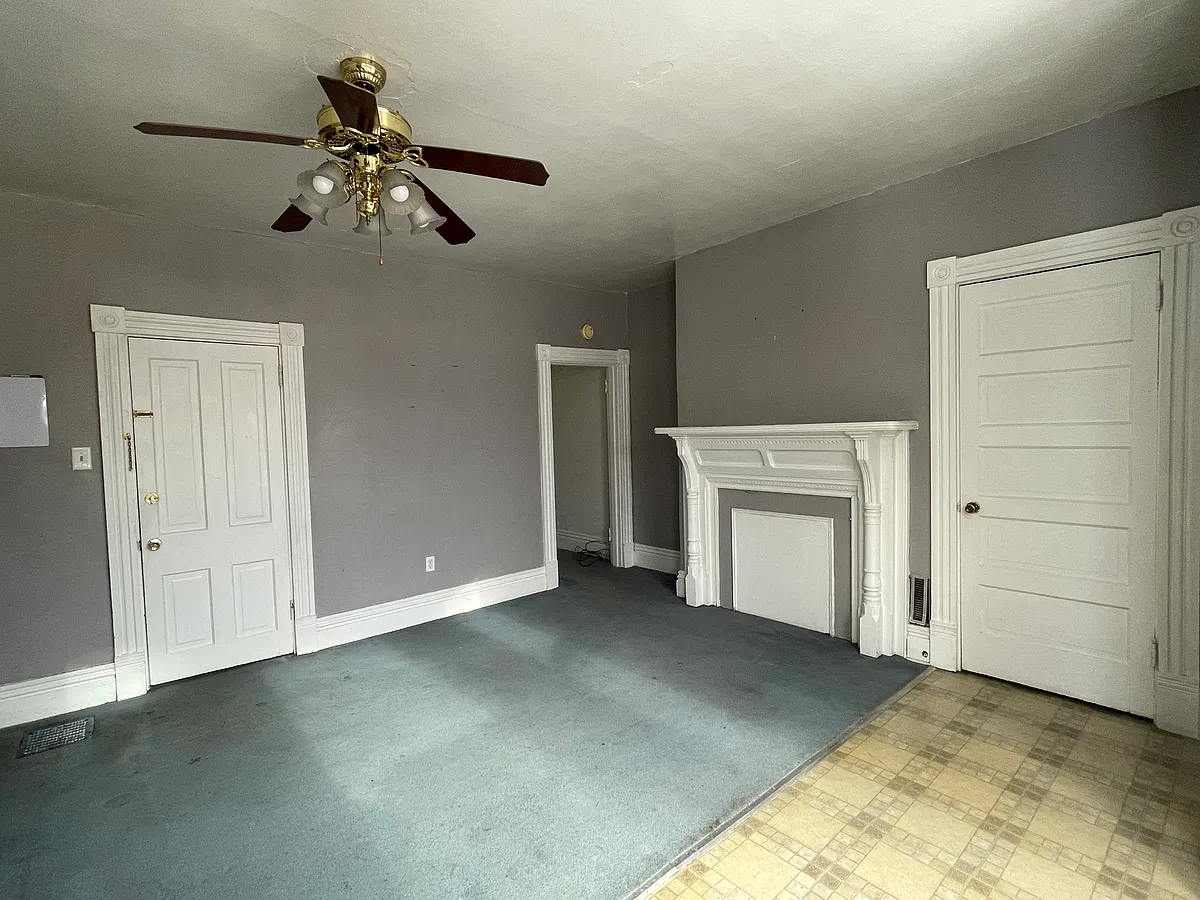 Building Photo - 133 2nd St #2
