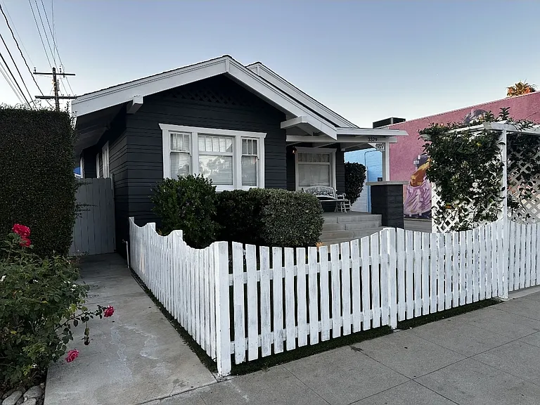 3329 E 3rd St — Photo 3