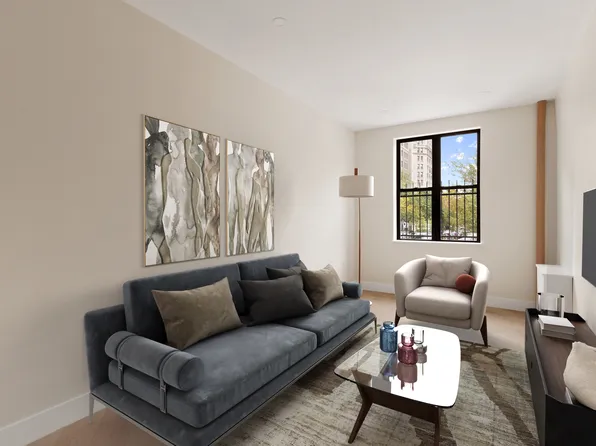 812 Riverside Drive image 2 of 13