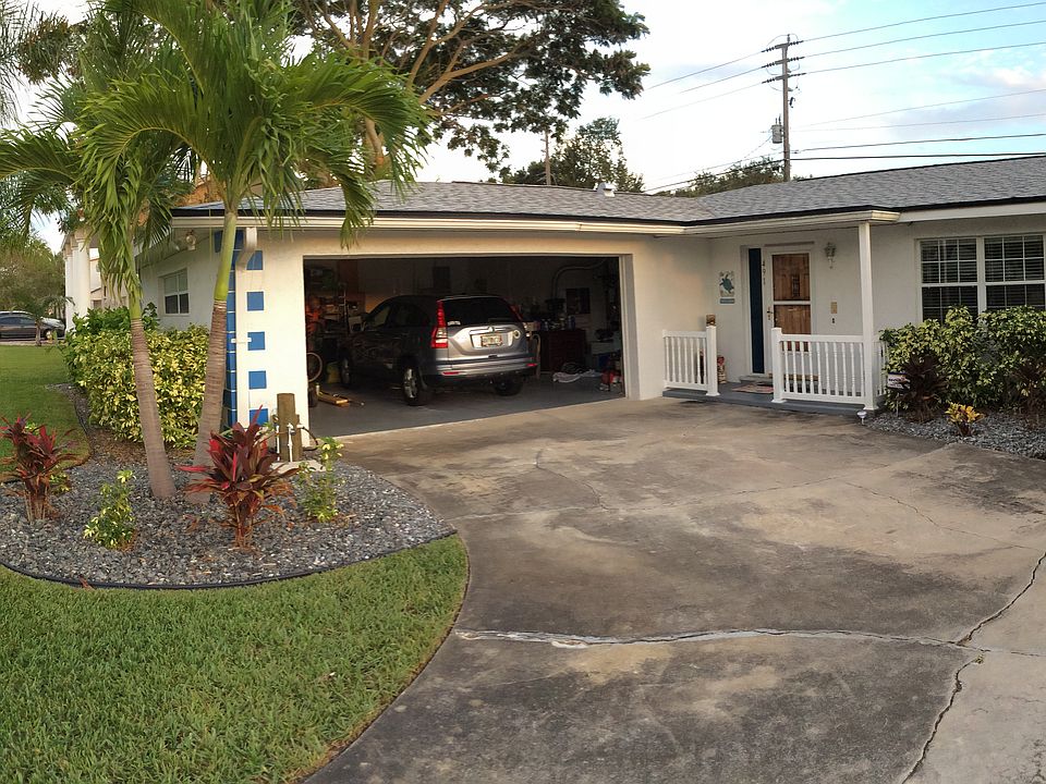 Panoramic From Driveway