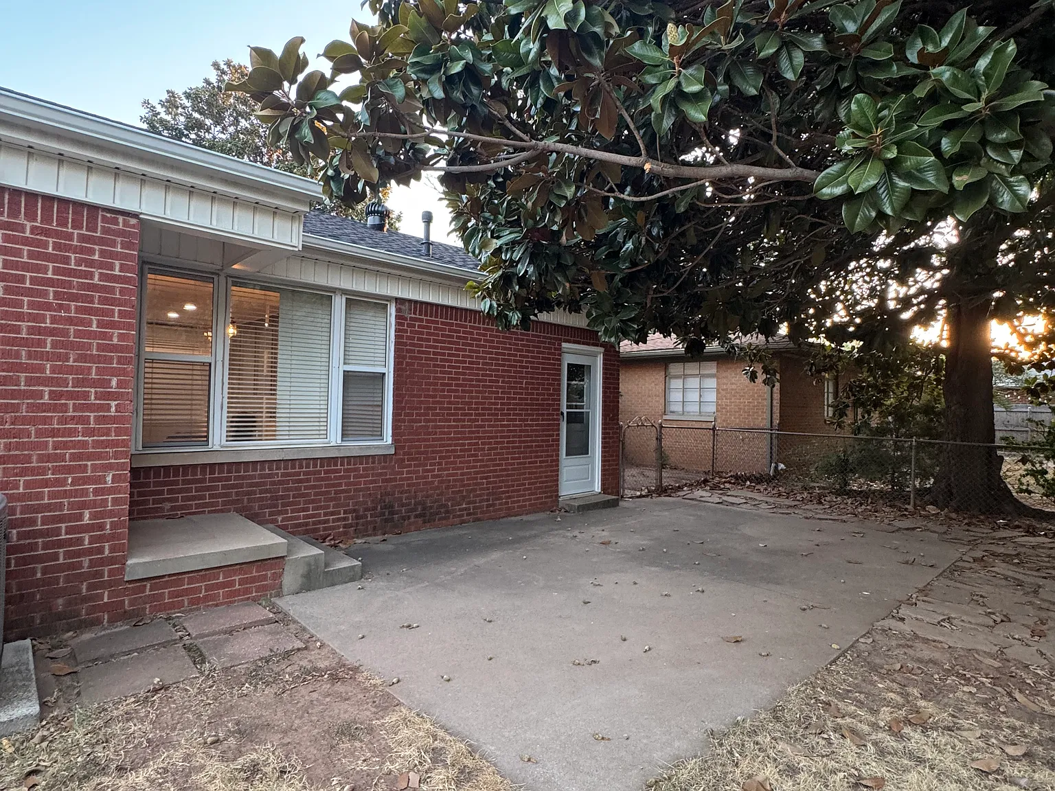 2 bed, 1022 sqft, $1,250 — Photo 2