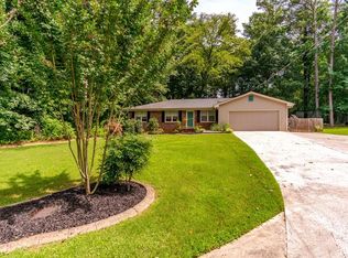 2712 Beecher Dr, Austell, GA 30106