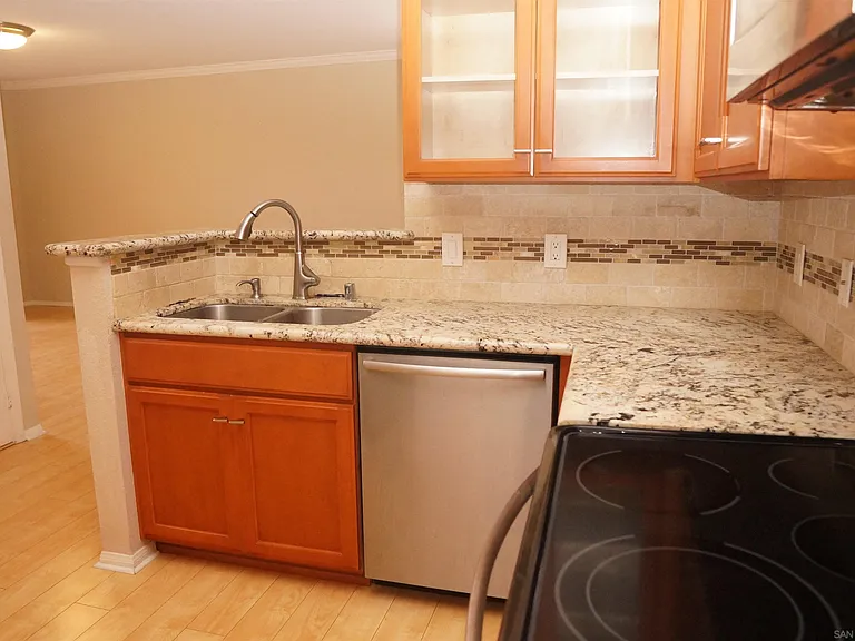 3840 Elijah Ct #816 — Photo 31