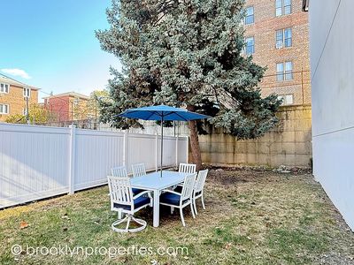 2906 Voorhies Ave, Brooklyn, NY, 11235